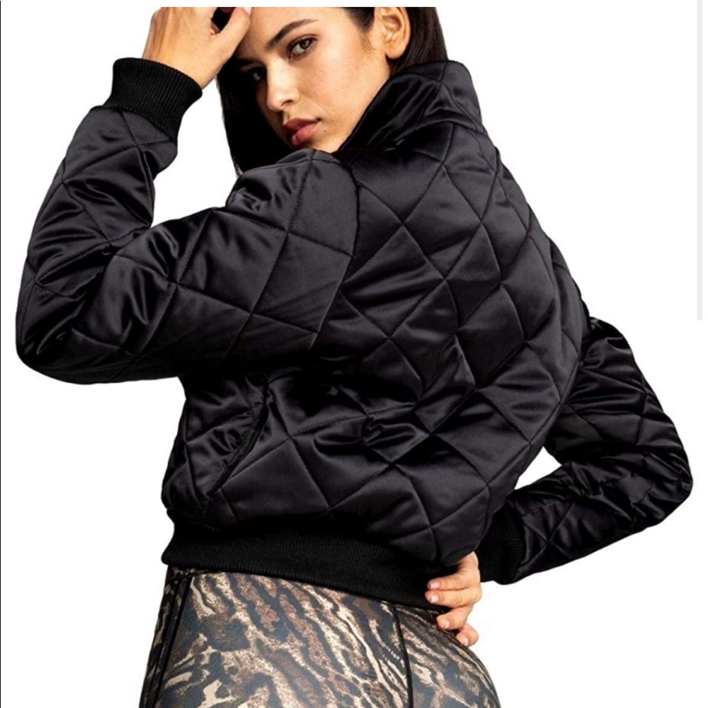 Good American cropped satin quilted puffer jacket black small 2 - Picture 4 of 8